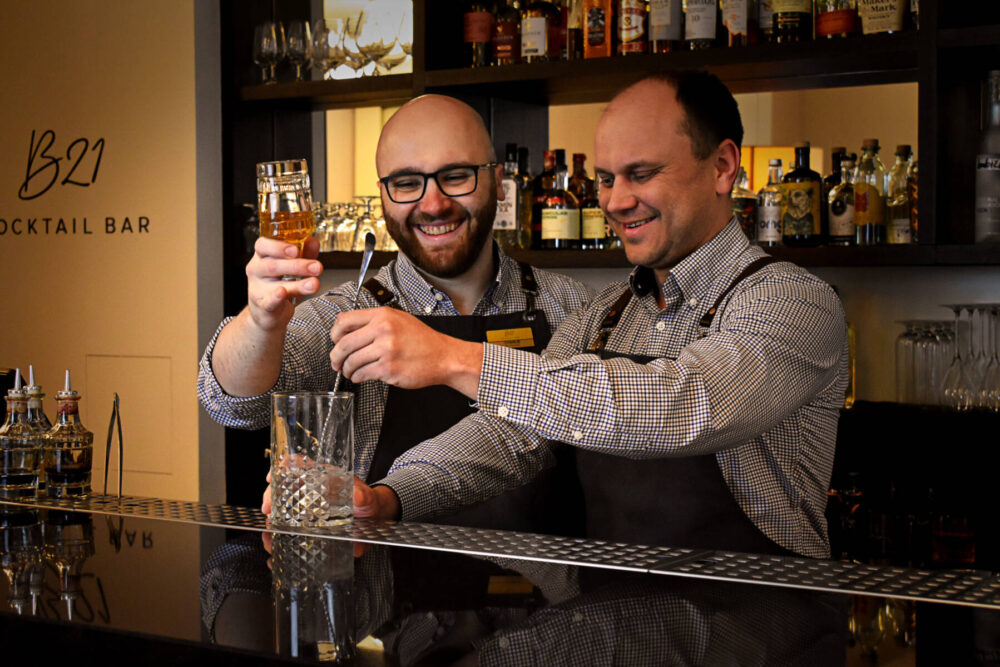 Bartenders /B21 Cocktail bar/Allure Hotel & Residence Prague
